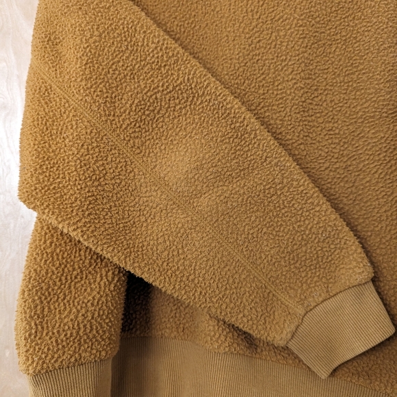 Last Chance - Everlane Renew Fleece Sweatshirt in Mustard - Picture 4 of 9